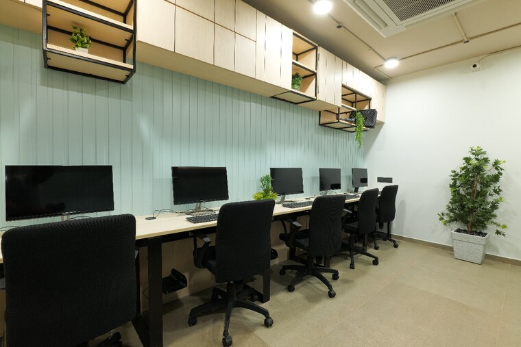 Team Area, paldi Commercial Office Space 5923 Sq.Ft. In Paldi Ahmedabad 9419868