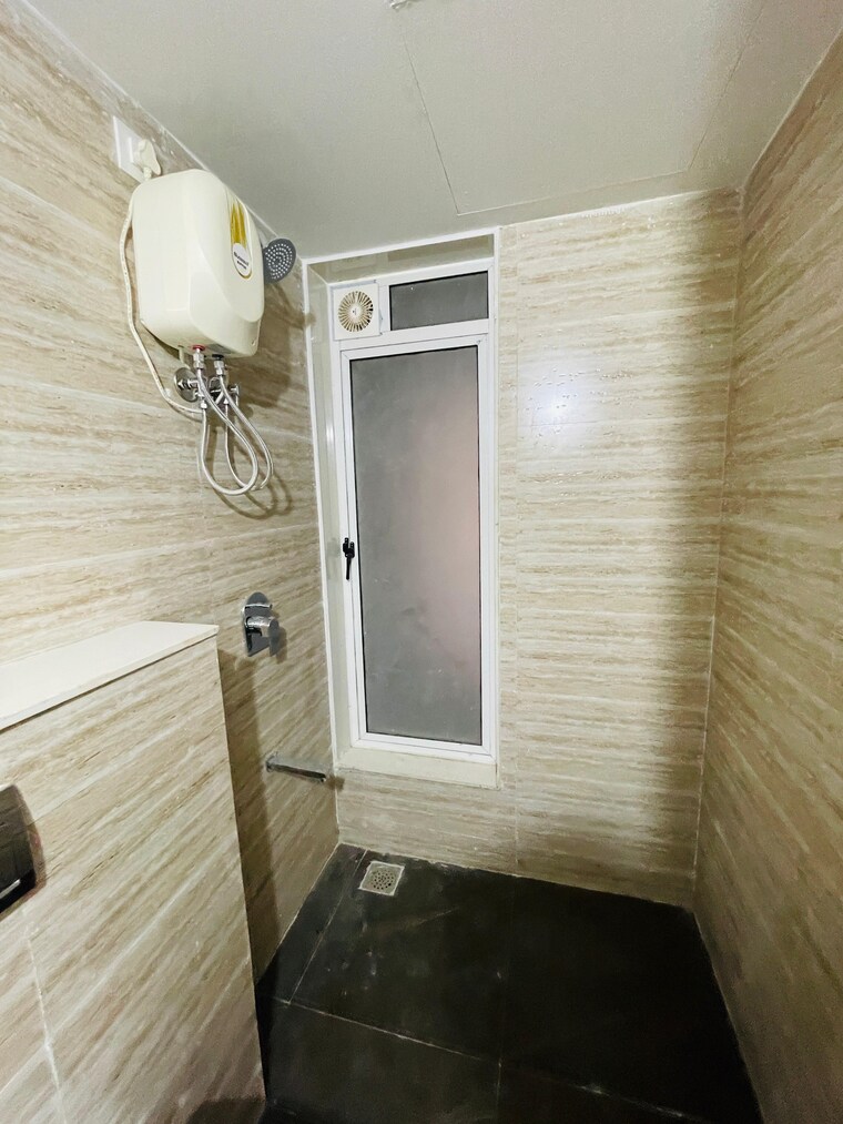 Bathroom, lodha-codename-premier 2.5 Bedroom 720 Sq.Ft. Apartment In Dombivli East Thane 9419886