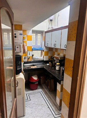 Kitchen in 2 BHK Builder Floor at Old Rajinder Nagar – for Rent