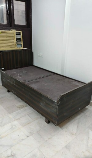 2 BHK Builder Floor For Rent in Old Rajinder Nagar