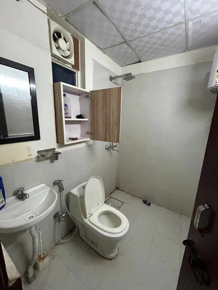 Bathroom, pyramid-urban-homes-3 2 Bedroom 698 Sq.Ft. Apartment In Sector 67a Gurgaon 9419904
