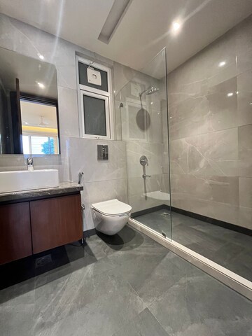 Kitchen in 4 BHK Builder Floor at Sector 57 – for Sale