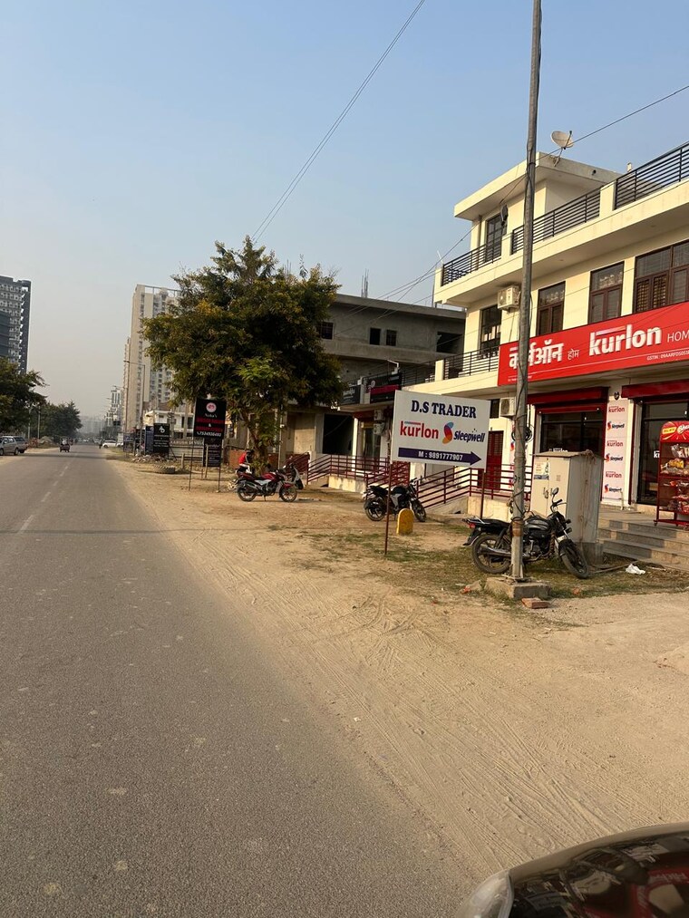 Exterior View, sector 16c greater noida  275 Sq.Mt. Plot In Sector 16c Greater Noida Greater Noida 9419940