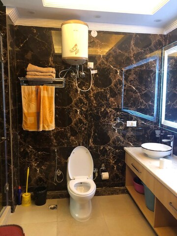 Gym in 3 BHK Builder Floor at Ansal API Esencia, Sector 67 – for Rent