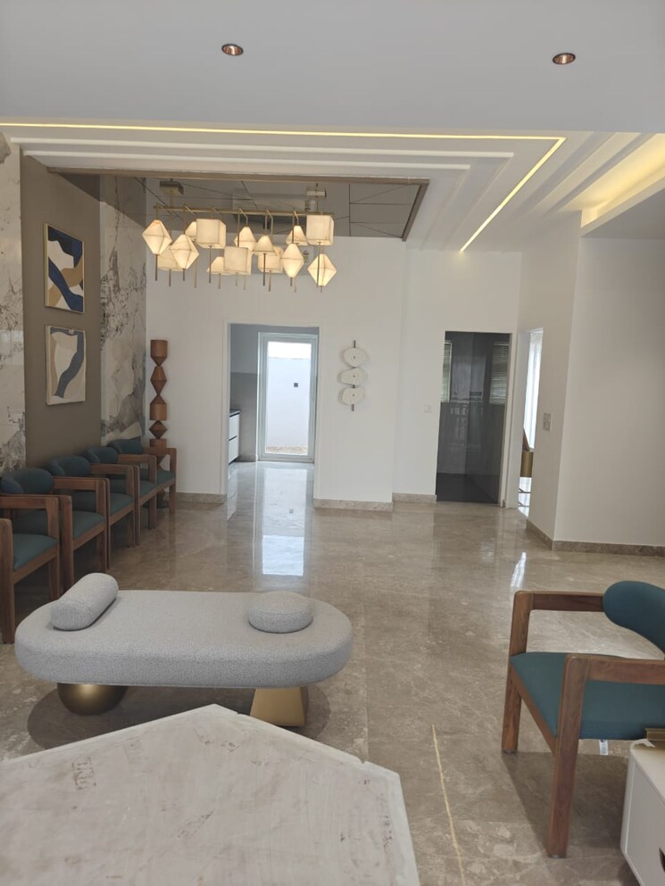 Living Room, vipul-tatvam-villas 5 Bedroom 725 Sq.Yd. Villa In Sector 48 Gurgaon 9419962