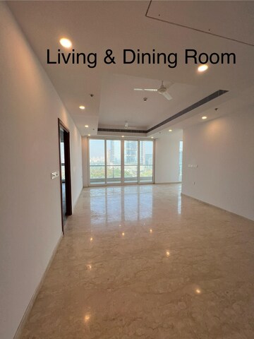 Building Lobby in 3 BHK Apartment at DLF Park Place, Sector 54 – for Sale