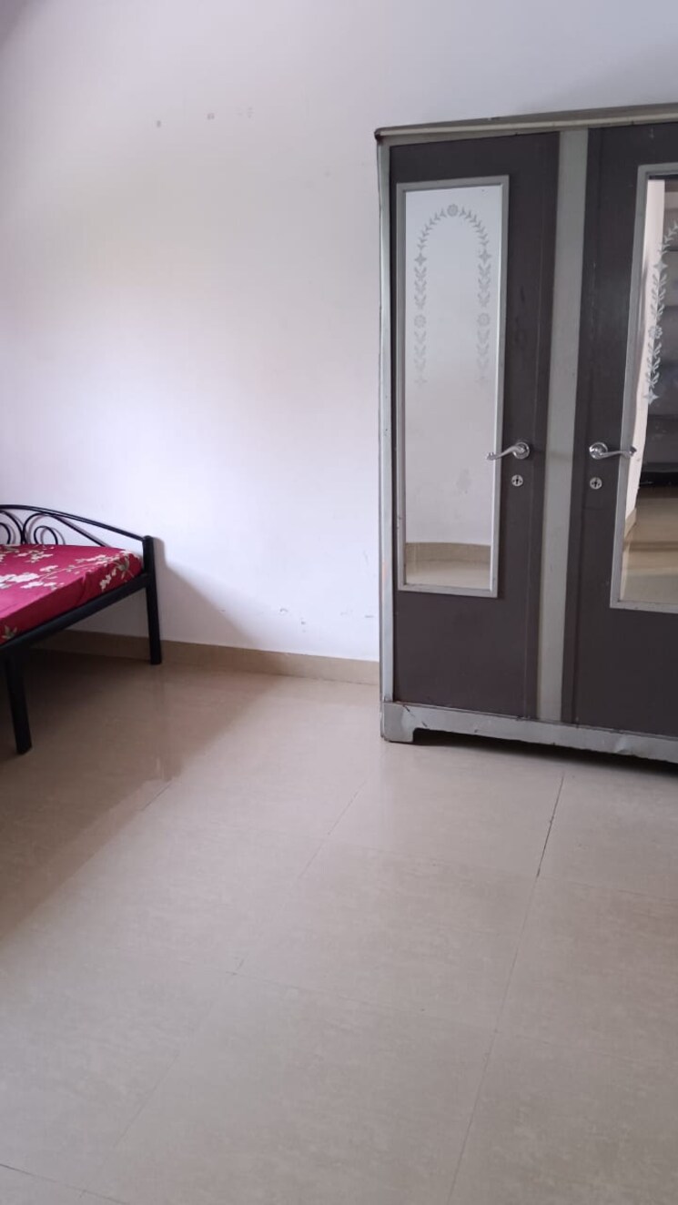 Room, wakad 1 Bedroom 550 Sq.Ft. Apartment In Wakad Pune 9420002