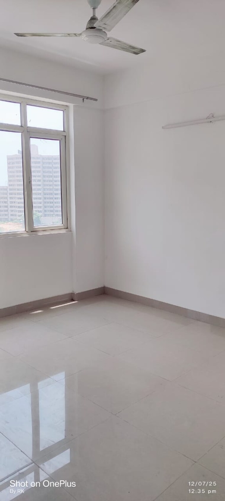 Room, suncity-avenue-76 2 Bedroom 735 Sq.Ft. Apartment In Sector 76 Gurgaon 9420010