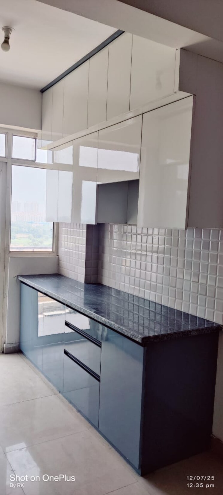 Kitchen, suncity-avenue-76 2 Bedroom 735 Sq.Ft. Apartment In Sector 76 Gurgaon 9420010