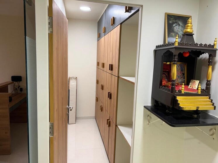 undefined, thaltej Commercial Office Space 4000 Sq.Ft. In Thaltej Ahmedabad 9420024