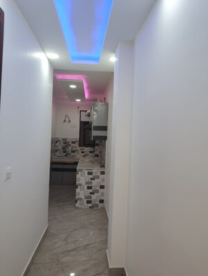 Building Lobby in 3 BHK Builder Floor at RWA Kalkaji DDA Flats Block 16 To 19, Govindpuri – for Sale