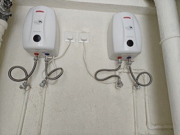 Bathroom in 2 BHK Apartment at Aurum Q Residences, Ghansoli – for Rent