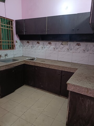 Kitchen in 1 BHK Builder Floor at Sector 52 – for Rent