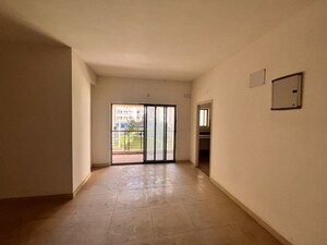 Room in 3 BHK Apartment at Devaloke Sonar City, Narendrapur – for Sale
