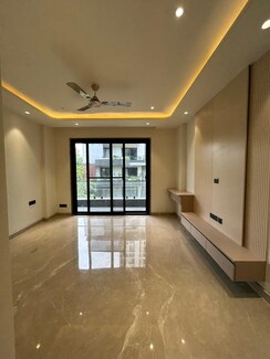 2 BHK Apartment For Sale in Emaar The Palm Drive-The Premier Terraces