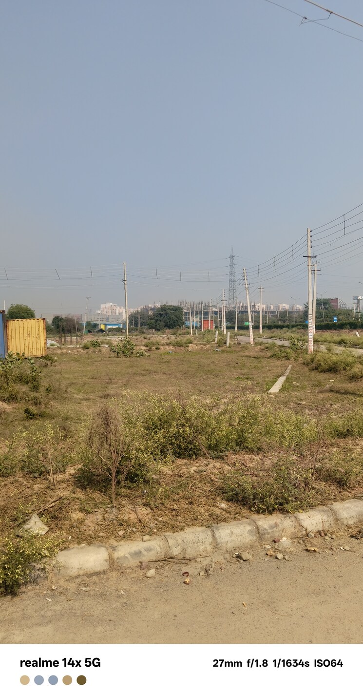 undefined, bptp-park-arena  250 Sq.Yd. Plot In Sector 80 Faridabad 9420112