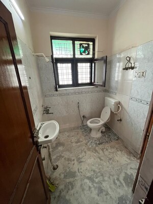 Bathroom in 3 BHK Builder Floor at Sector 37 – for Rent