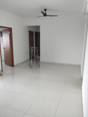 Room in 3 BHK Apartment at Prestige Gulmohar, Horamavu – for Rent