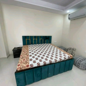 Bedroom in 3 BHK Builder Floor at Ecotech Iii Greater Noida – for Sale