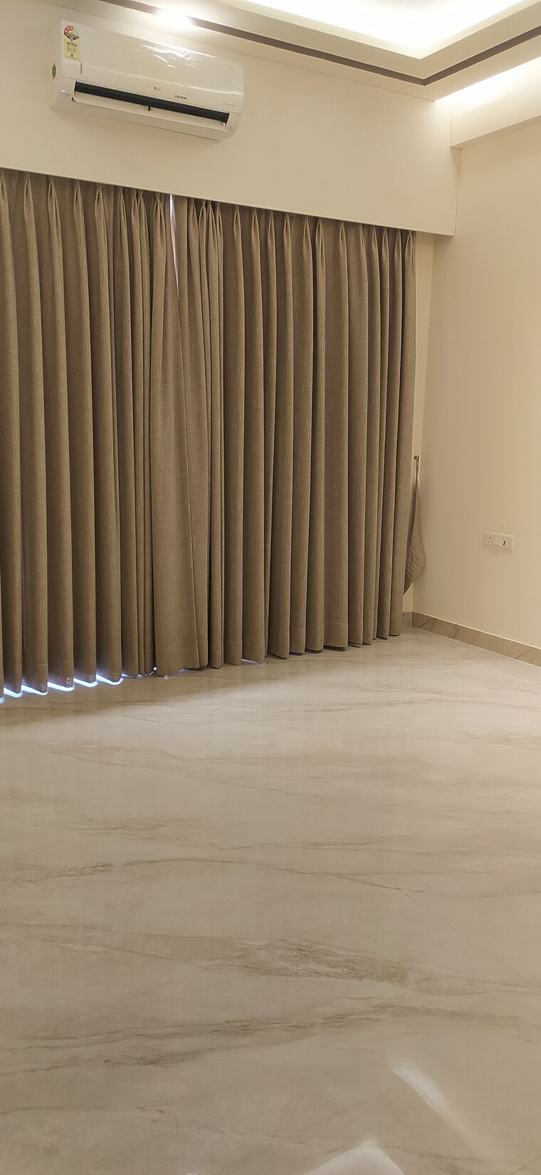 undefined, sector 84 4 Bedroom 325 Sq.Yd. Builder Floor In Sector 84 Faridabad 9420185