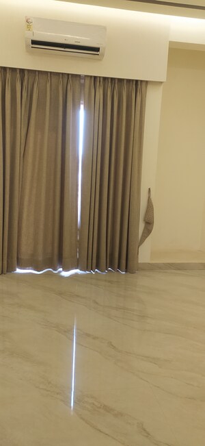 Furnished Amenities in 4 BHK Builder Floor at Sector 84 – for Sale