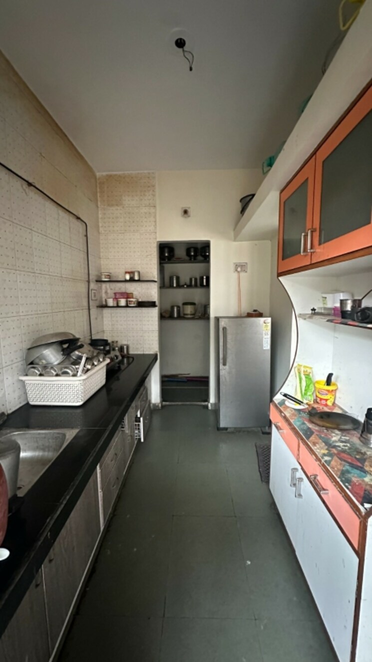 Kitchen, veer-elegance 3 Bedroom 1400 Sq.Ft. Apartment In Ambawadi Ahmedabad 9420285