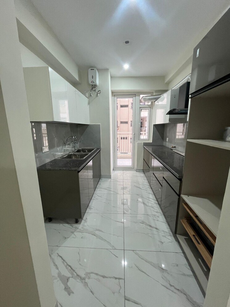 Kitchen, pir machalla 3 Bedroom 1250 Sq.Ft. Apartment In Pir Machalla Zirakpur 9420248
