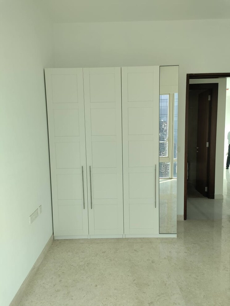 Room, indiabulls-blu 2 Bedroom 900 Sq.Ft. Apartment In Worli Mumbai 9420294