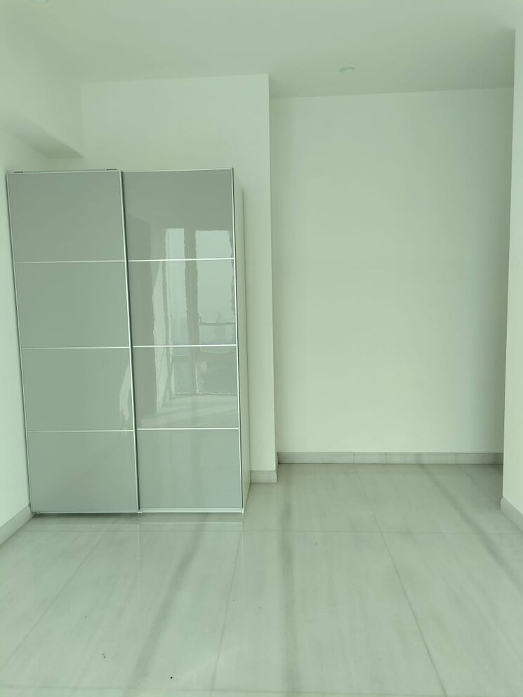 Room, indiabulls-blu 2 Bedroom 900 Sq.Ft. Apartment In Worli Mumbai 9420294