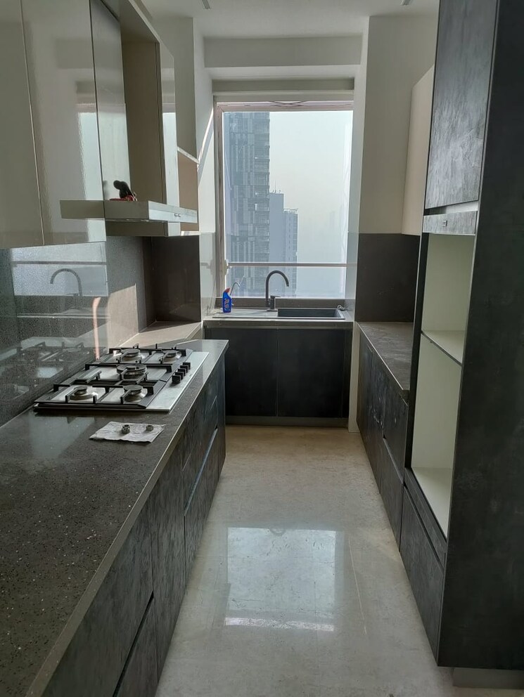 Kitchen, indiabulls-blu 2 Bedroom 900 Sq.Ft. Apartment In Worli Mumbai 9420294