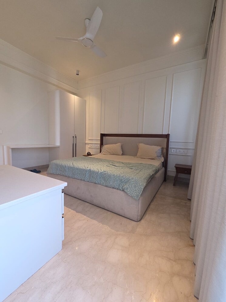 Bedroom, dlf-royale-residences 4 Bedroom 500 Sq.Yd. Builder Floor In Dlf Phase I Gurgaon 9420311