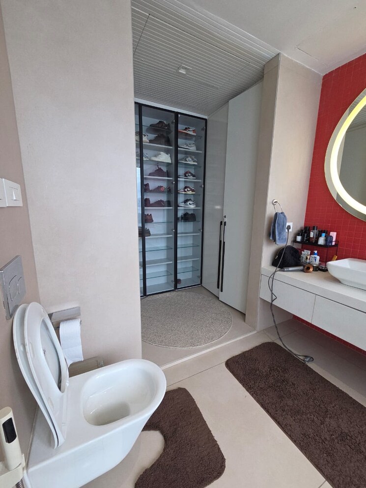 Balcony, dlf-royale-residences 4 Bedroom 500 Sq.Yd. Builder Floor In Dlf Phase I Gurgaon 9420311