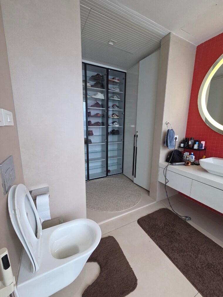 Balcony, dlf-royale-residences 4 Bedroom 500 Sq.Yd. Builder Floor In Dlf Phase I Gurgaon 9420311