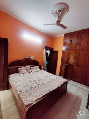 Bedroom in 2 BHK Builder Floor at Sector 15 – for Rent