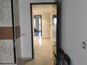  3 BHK Builder Floor at Sushant Vyapaar Kendra, Sector 43 – for Rent