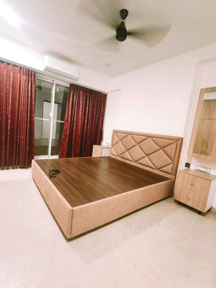 Master Bedroom, mayfair-jvpd-1 3 Bedroom 1200 Sq.Ft. Apartment In Vile Parle West Mumbai 9420339