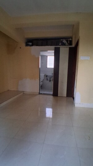 Attached Bathroom in 2 BHK Apartment at Airoli Sector 20 – for Rent