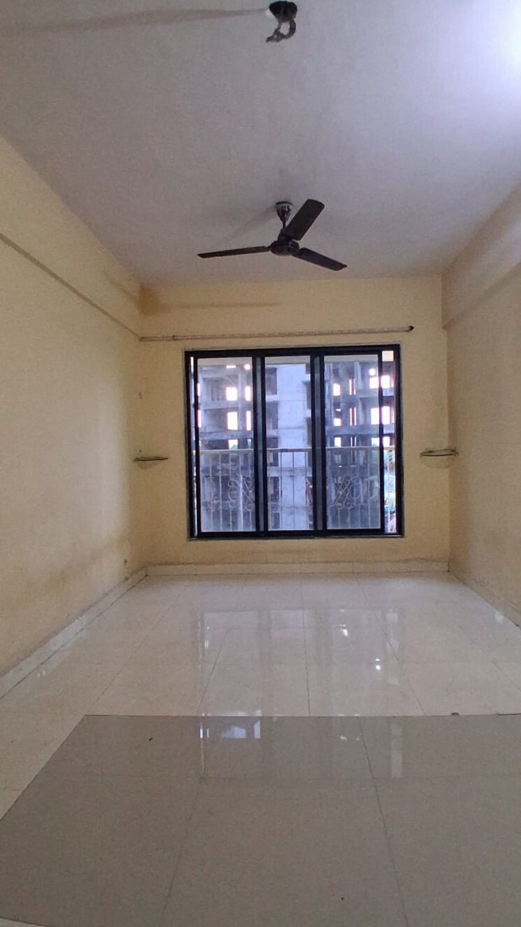 Room, airoli sector 20 2 Bedroom 750 Sq.Ft. Apartment In Airoli Sector 20 Navi Mumbai 9420366