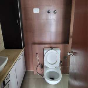 Bathroom in 2.5 BHK Apartment at Mahagun Moderne, Sector 78 – for Rent