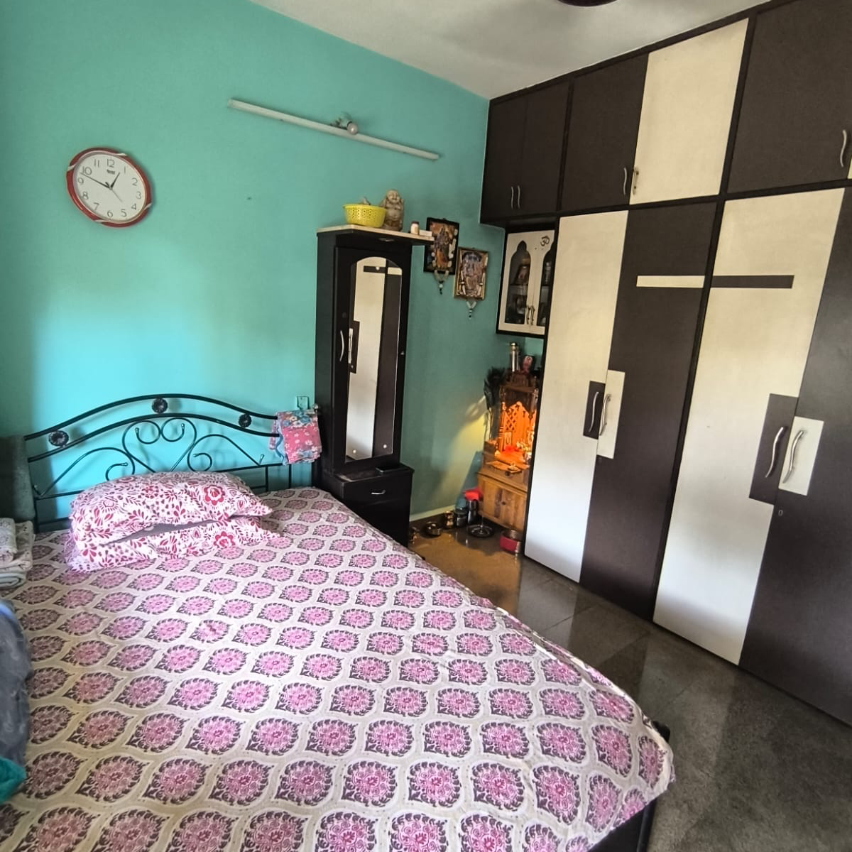 2.5 BHK Apartment For Sale in Melody Tower CHS