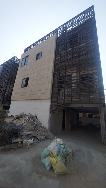 4 BHK Villa For Sale in Guttala Begumpet