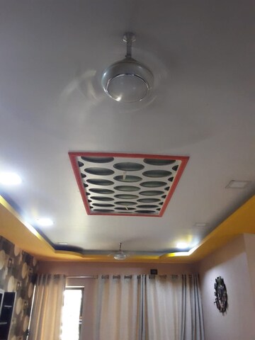 Furnished Amenities in 3 BHK Apartment at Sevoke Road – for Sale