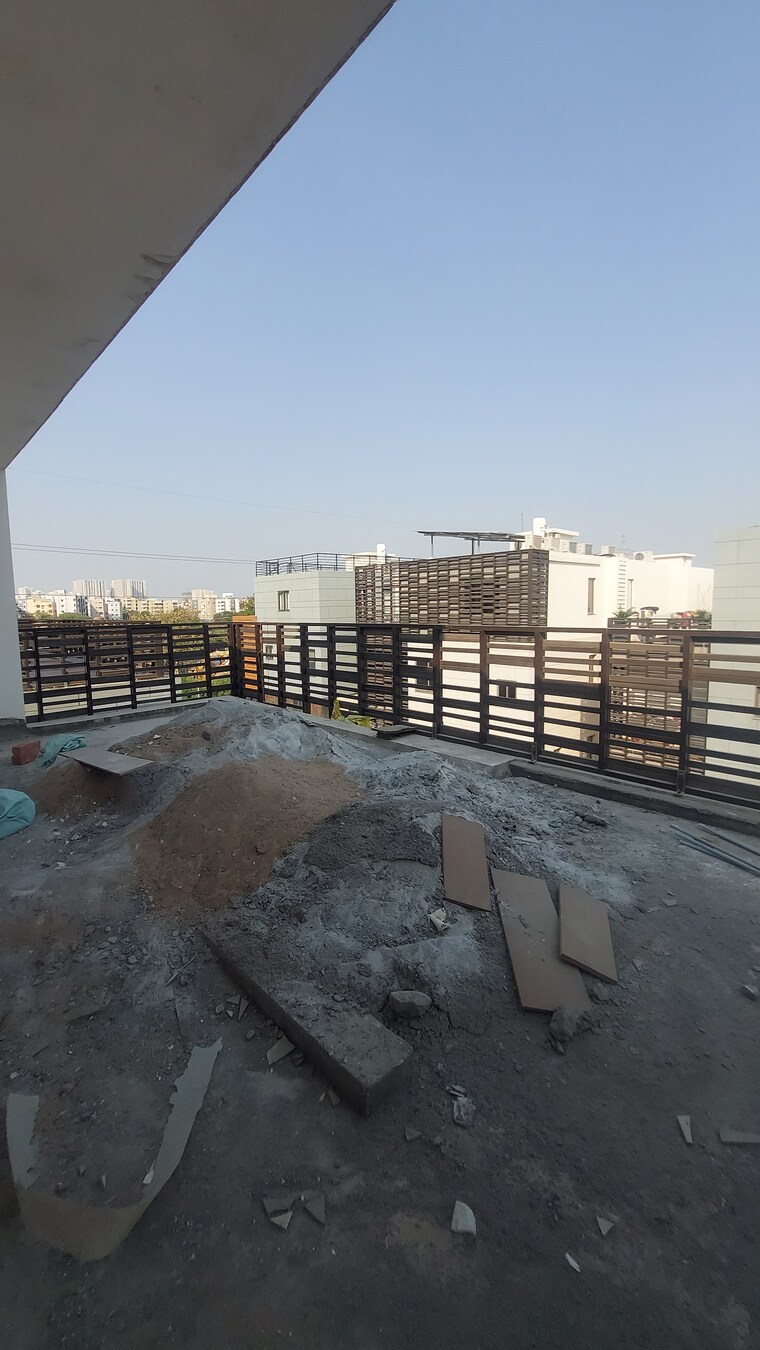 Terrace, guttala begumpet 4 Bedroom 4223 Sq.Ft. Villa In Guttala Begumpet Hyderabad 9420393