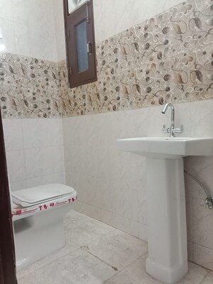 Bathroom in 2 BHK Builder Floor at Saket – for Rent