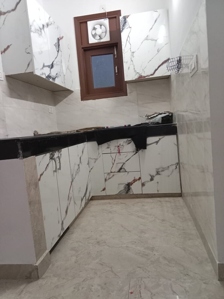 Kitchen, saket 2 Bedroom 840 Sq.Ft. Builder Floor In Saket Delhi 9420386