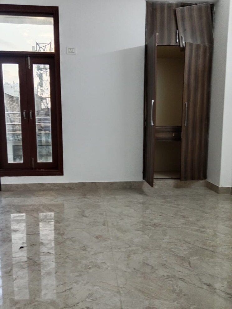 Room, saket 2 Bedroom 840 Sq.Ft. Builder Floor In Saket Delhi 9420386