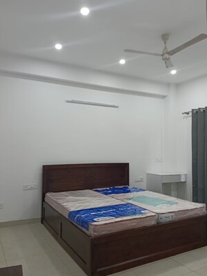 Bedroom in 2 BHK Builder Floor at Sector 14 – for Rent