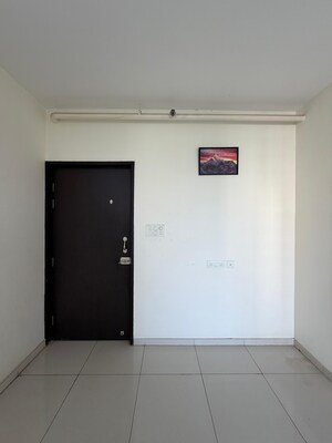 Room in 2 BHK Apartment at Kolte Patil Life Republic, Hinjewadi – for Rent