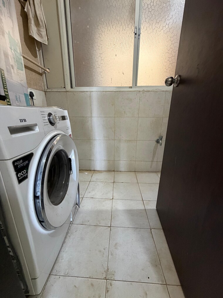 Bathroom, kolte-patil-life-republic 2 Bedroom 750 Sq.Ft. Apartment In Hinjewadi Pune 9420441