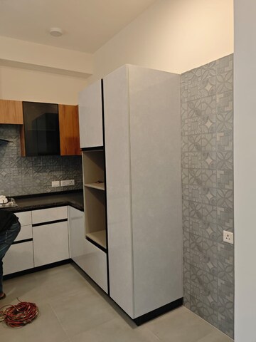 Team Area in 3 BHK Builder Floor at Chittaranjan Park – for Rent